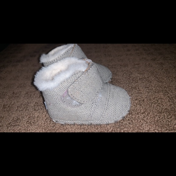 TOMS - Picture 2 of 2